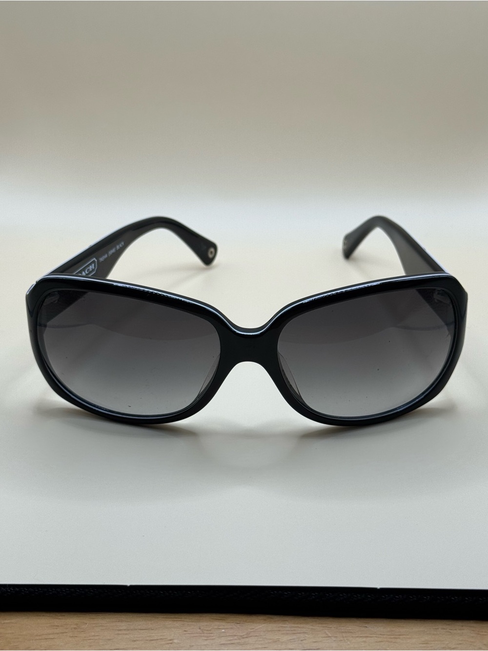Coach Tasha S846 Black Oversized Sunglasses – Pre-Owned